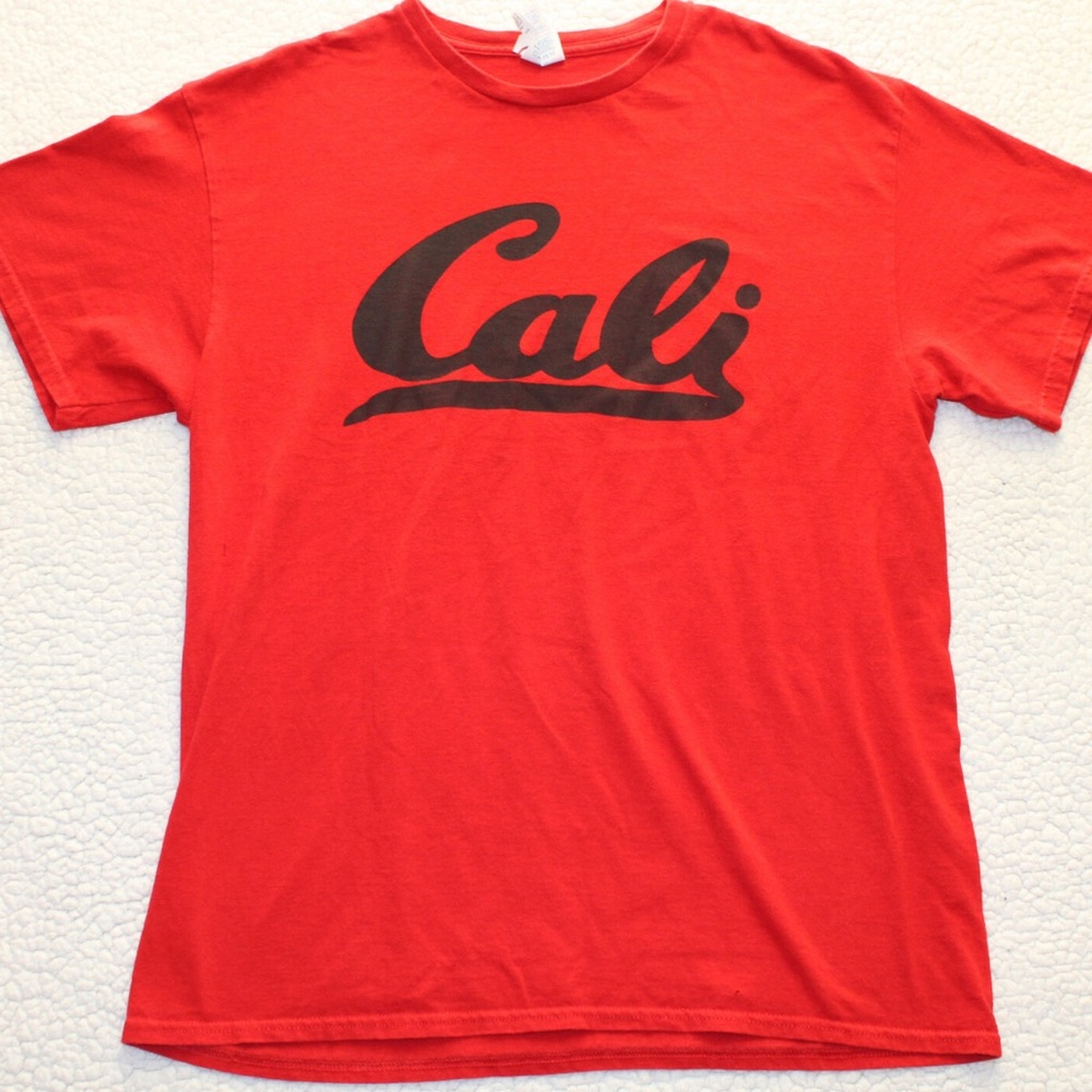 Yazbek CALI v t-shirt